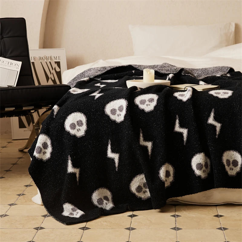 Skull Hallowen Throw Blanket Plush Velvet Warm Soft Black Blankets,Sofa Couch Seat Cover Home Decor, New Year Gift, 130*160cm