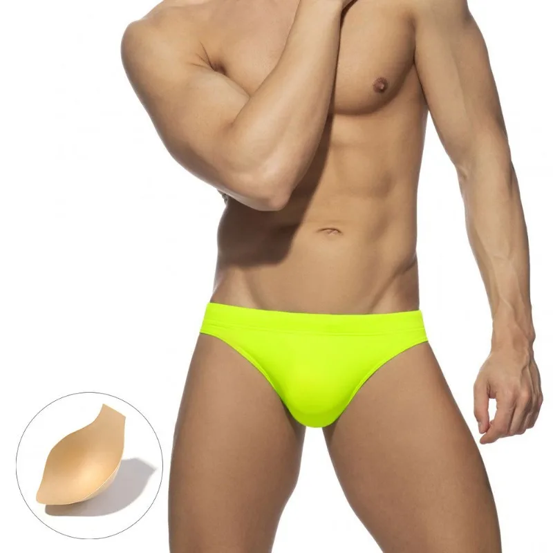 Simple solid color small triangle swimming trunks with cup quick-drying beach briefs UXH096-1 - Image 4