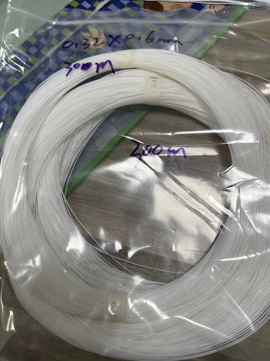 الألياف البصرية أنبوب فضفاض 100 متر الذيل الألياف أنبوب فارغ 0.9 مللي متر الألياف البصرية أنبوب مجوف 900UM Hytrel مقاومة درجات الحرارة العالية