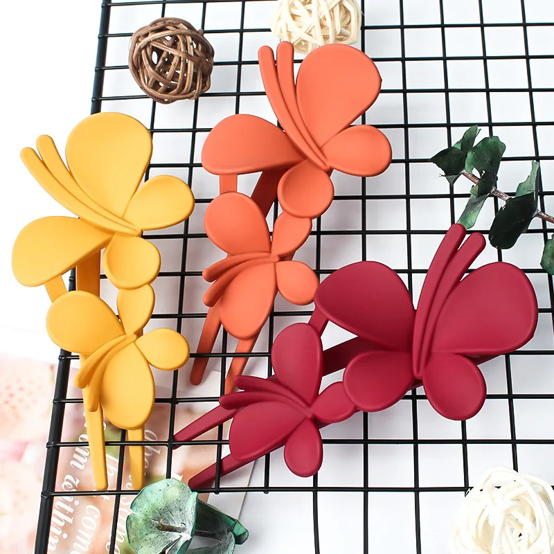 Solid Color Butterfly Hairpin Fashion Barrette Acrylic Hair Clips Claw Duckbill Ponytail Styling Headwear Women Hair Accessories