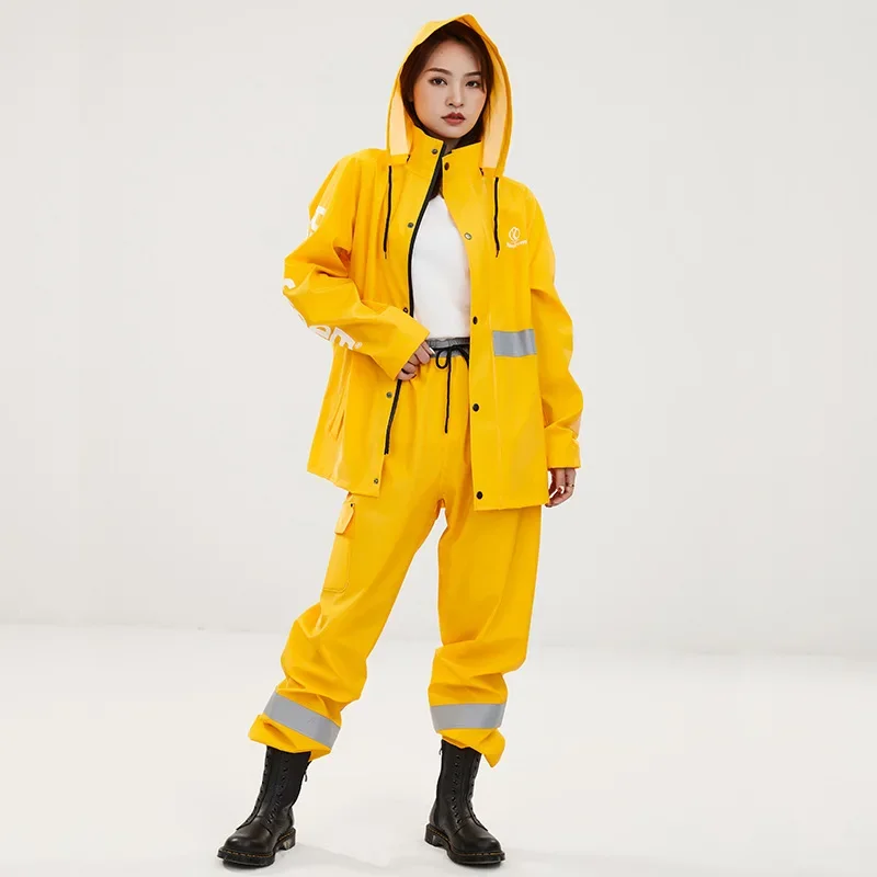 Winter Thicken Plush  Adult Split Raincoat Hooded Rain Pants Suit Outdoor Work Hiking Riding Raincoat Rainproof Protect Gear