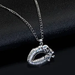 Retro Pendant Necklace Jewelry for Men's Women's Trend Skull The Lips Clavicle Chain Female Jewelry Gift