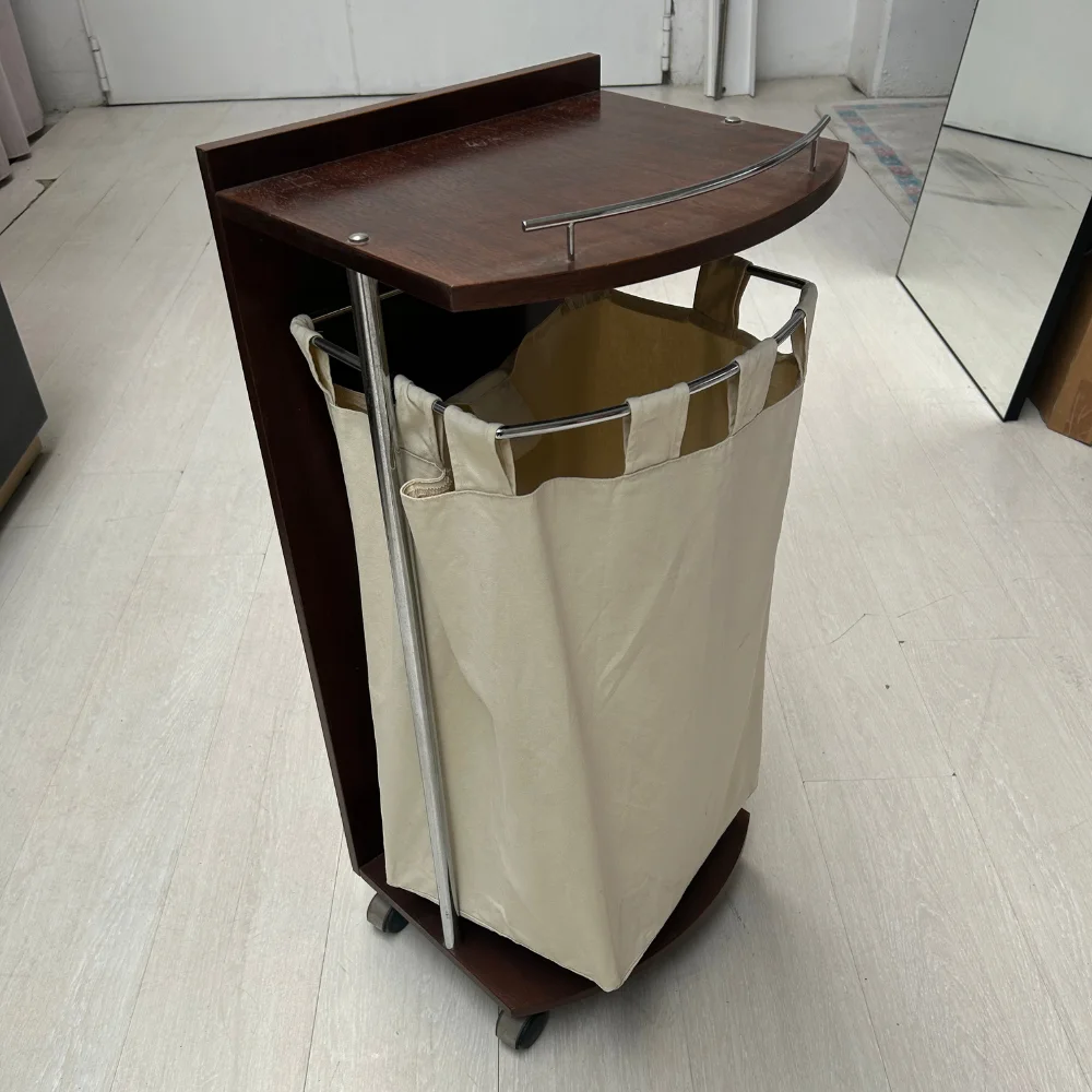 Modern wooden laundry basket cabinet with high quality design with removable bag