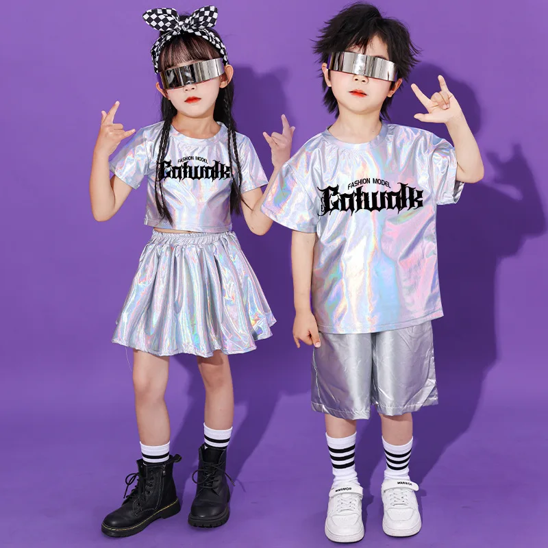 

Kids Boys Girls Metallic Hip Hop Jazz Dance Sets Children Silver T-shirt Shorts Skirt Cheerleading Stage Performance Dance Wear