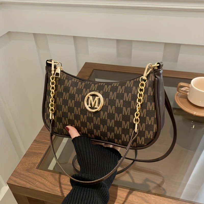 

Women's Retro Gold Chain Letter Pattern Crossbody Bag, Zipper Closure, Fashionable Commuting Women's Shoulder and Armpit Bags