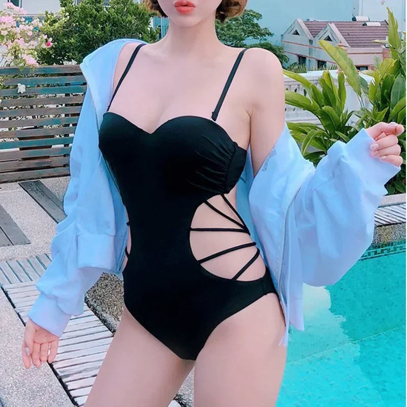 

2020 new one-piece swimsuit women with sexy slim and belly-covering one-piece swimsuit