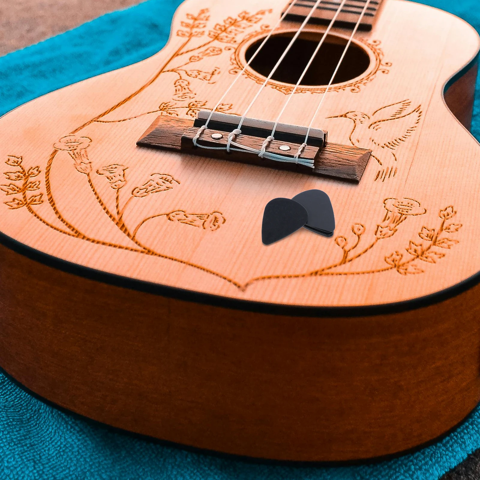 

10pcs Guitar Picks 0.5Mm Black Thin Plectrums For Acoustic Electric Bass Guitars Medium Gauge Durable Picks Beginners