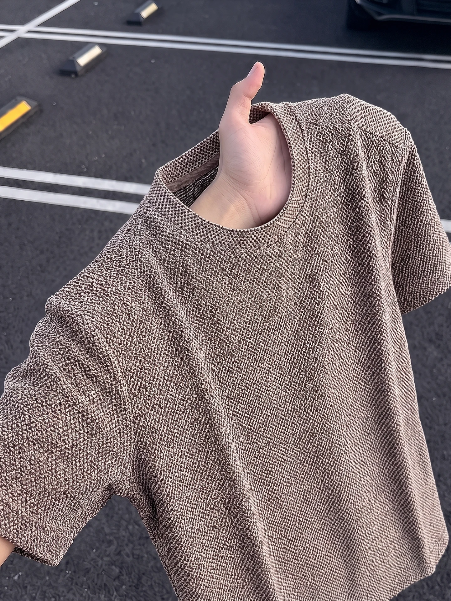 Men's Summer Breathable Knitted Short Sleeve T-shirt Texture Sensation Coffee Dragon Scale Pattern Cleanfit Half Sleeve Top