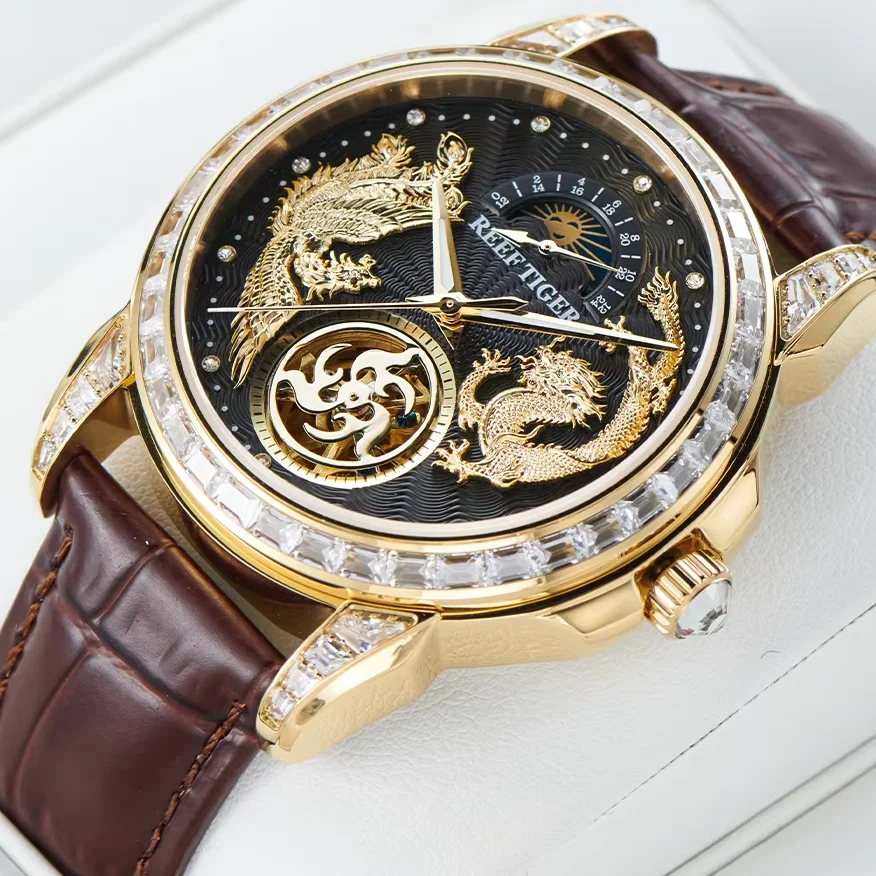 Reef Tiger Men Automatic Watch 42.5mm Mechanical Wristwatch Luminous Skeleton Crystal Bezel Sapphire Flyback 24 Hours Dial