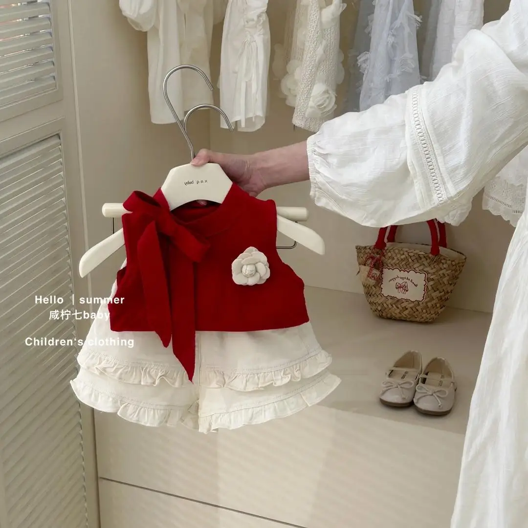 

Girls' summer outfit new sweet and stylish red bow vest lace shorts two-piece set children's clothing set