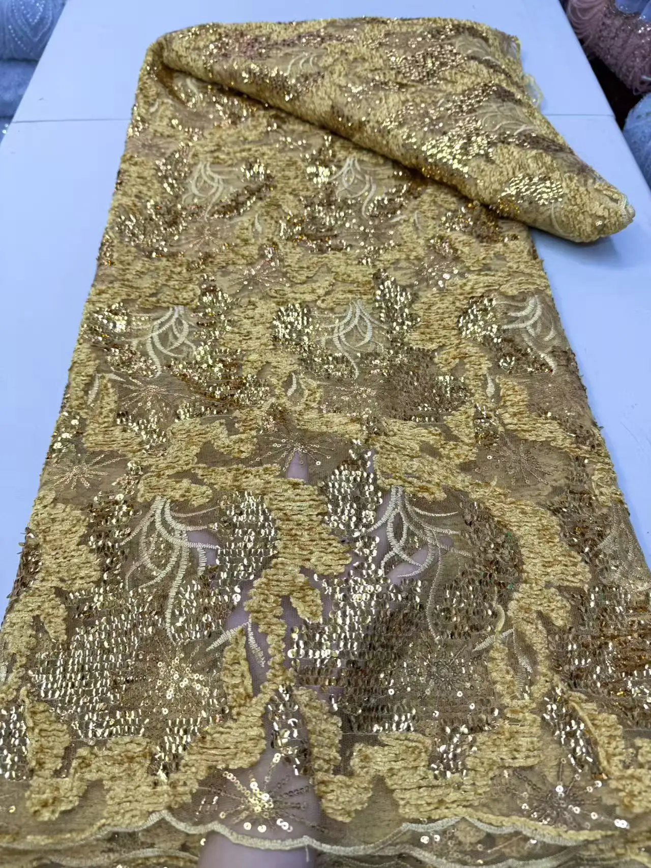 tissu-de-dentelle-africaine-2026-dentelle-de-haute-qualite-vente-flash-broderie-de-sequins-tissu-de-dentelle-francaise-pour-marie-nigerian-pour-robe-de-mariee-5y