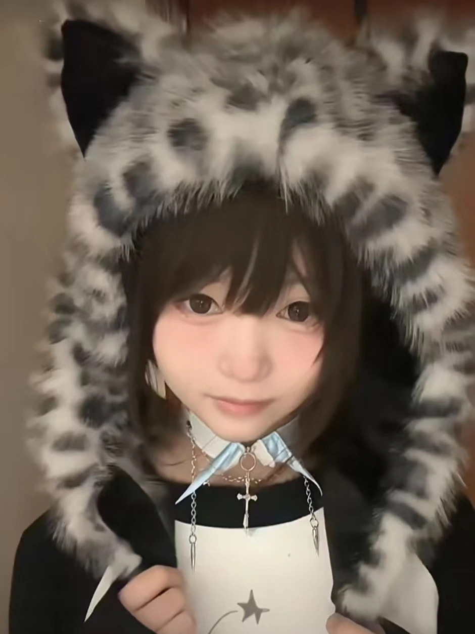 Furry Fluffy Women Snow Leopard Ear Warm Hat Outdoor Wind‑Resistant Ear Protection Cap Autumn Winter Headwear