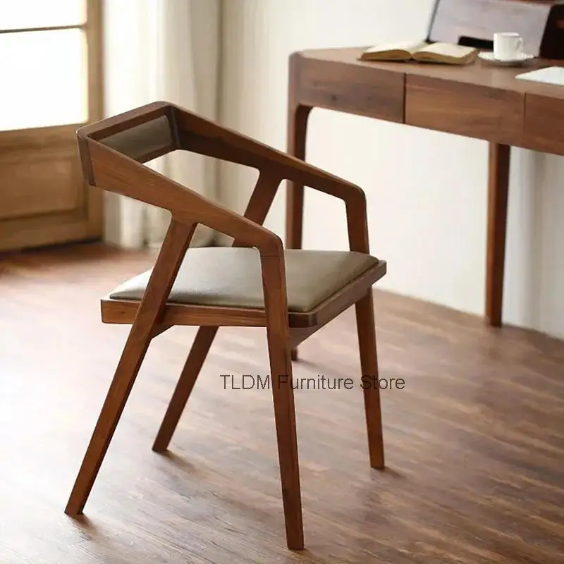 Nordic Solid Wood Dining Chairs Home Furniture Armchair Soft Pack Seat Backrest Chair Nordic Dining Chair for Kitchen Furniture