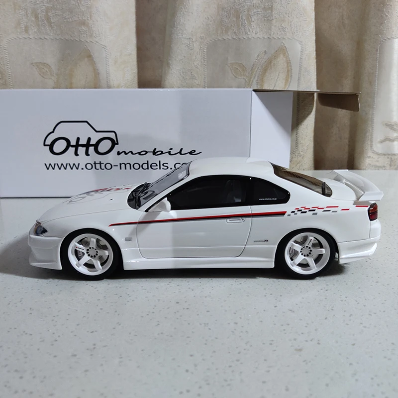 1:18 NISSAN S15 SILVIA NISMO Simulation Resin Car Model Toy Collectible Ornaments