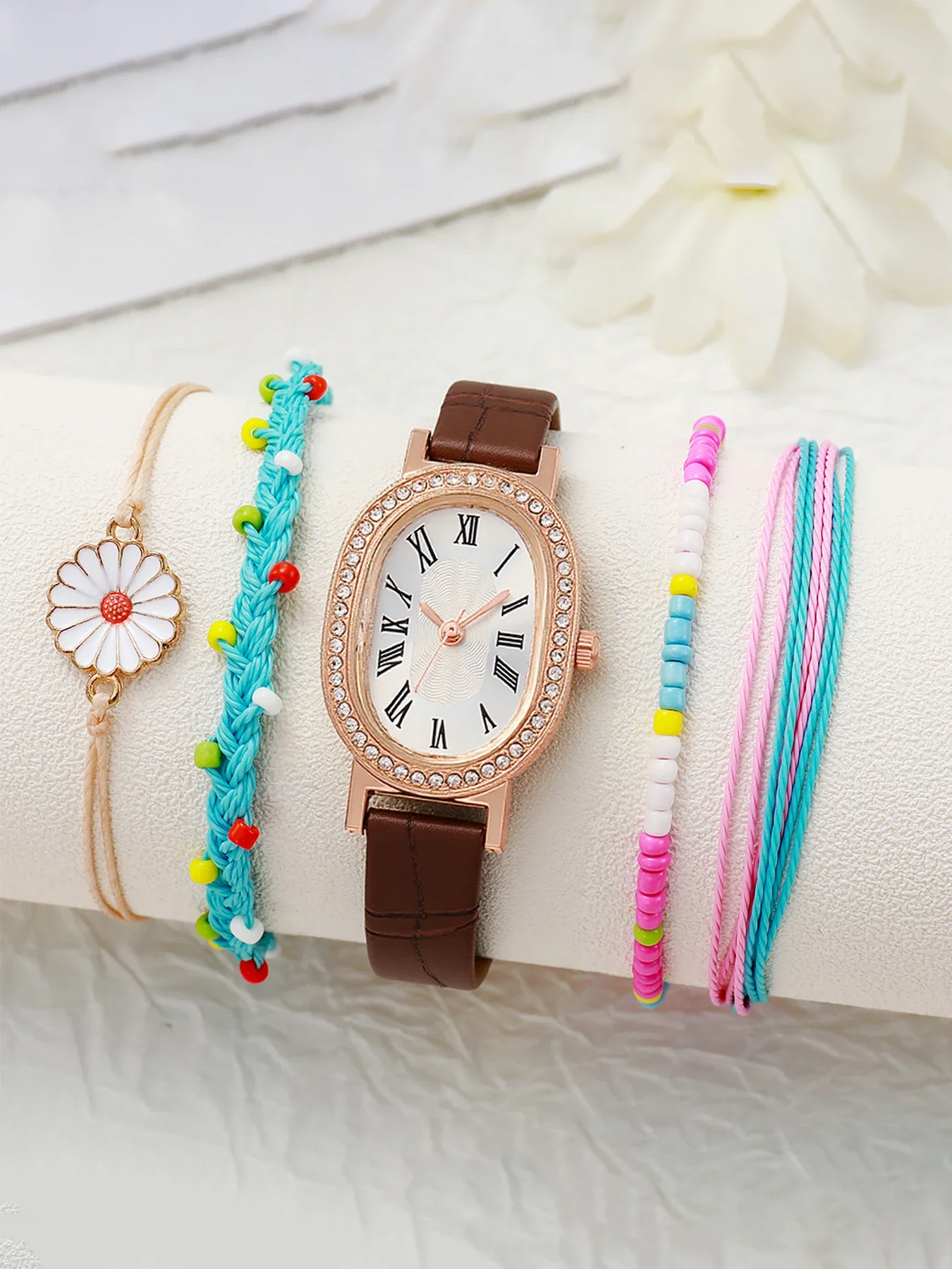 

Модный вход, роскошный овальный бриллиантовый комплект, циферблат, кожаный ремешок, женские кварцевые часы, красочный браслет, набор из 5 штук на Рождество и День благодарения