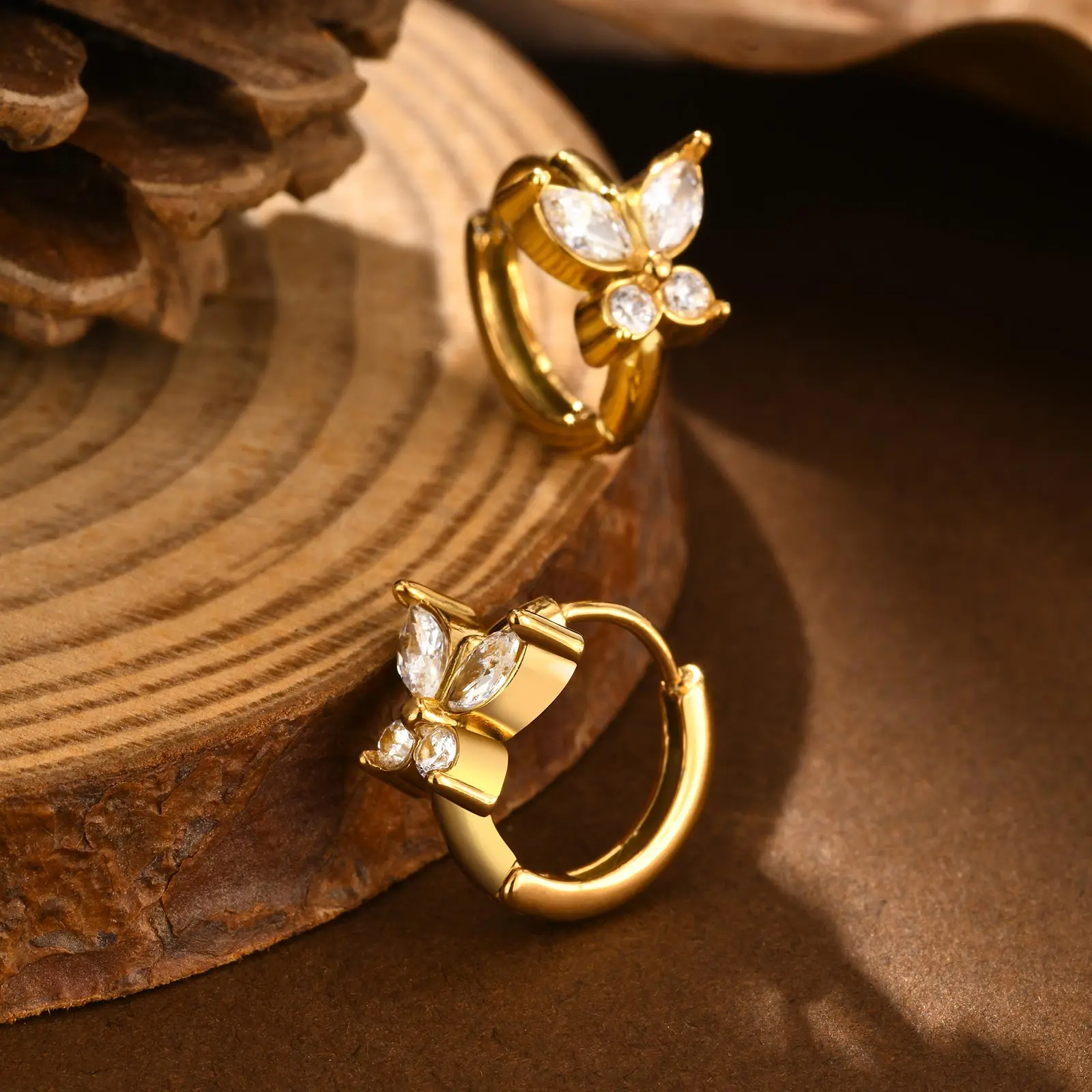 Light Luxury White Zircon Heart-Shaped Earrings for Women,  Stainless Steel Gold Color Classic Hoop Earrings, Fashion Jewelry view 5