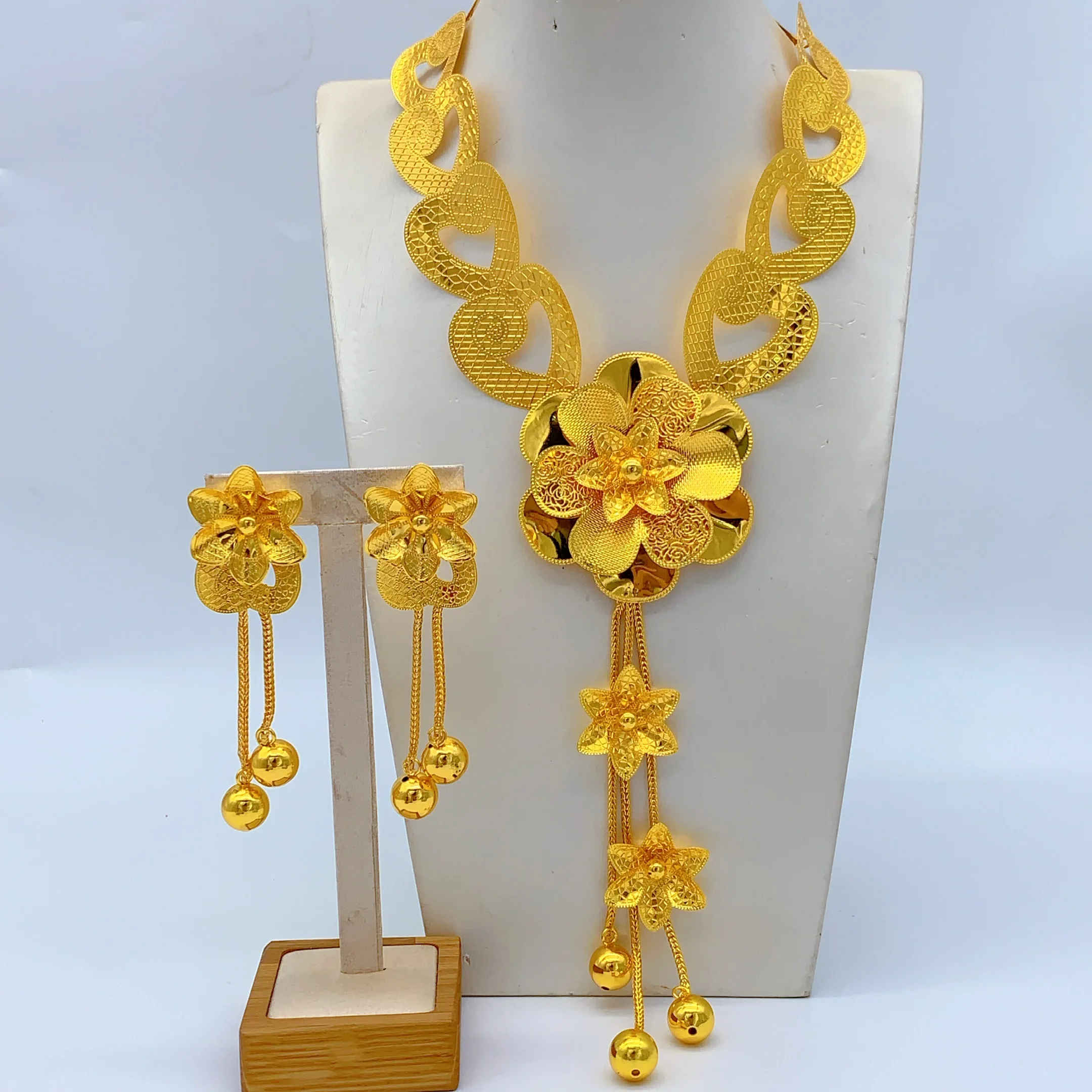 Luxuriöse Äthiopische Lange Blumen-Halskette und Ohrringe-Sets für Bräute, Dubai, Indische 24k Goldfarbene Schmuck-Ohrringe, Bankett-Geschenke