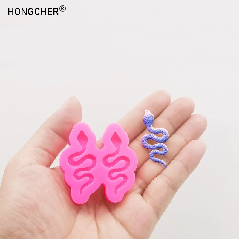 Mini snake keychain pendant boutique silicone mold DIY epoxy resin jewelry hair accessories shoes bags accessories drip molds
