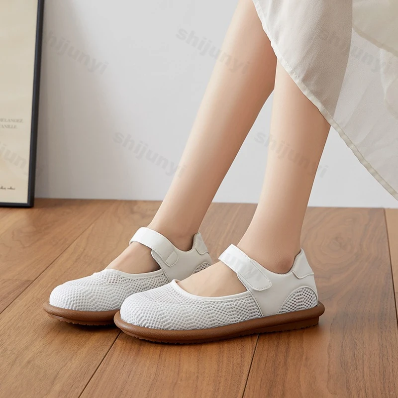 صنادل نسائية صيفية جديدة شبكية قابلة للتنفس خفيفة الوزن ومريحة كاجوال مسطحة ونعل ناعم للاستخدام الخارجي وغير قابلة للانزلاق أحذية فردية أنيقة