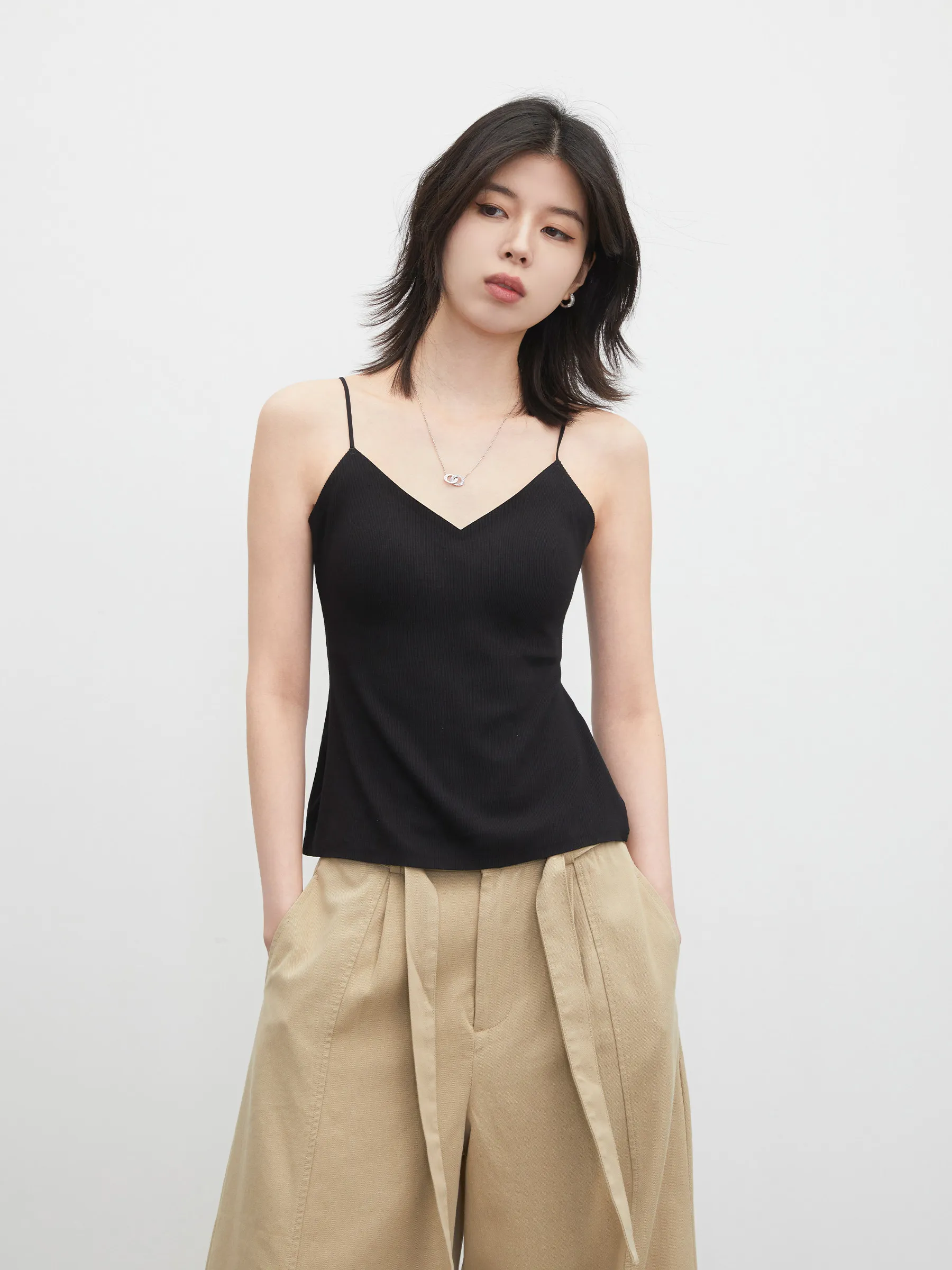 CHIC VEN Women Tanks Solid Slim Vertical Pit V-neck Integrated Bra Pad Female Suspender Girl Bottom Vest Top Spring Summer 2026