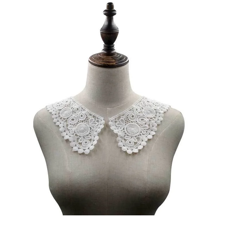 1Pair Water-soluble Lace Fake Collar Milk Silk Shoulder Collar Three-dimensional Hollow Embroidery Collar DIY Lace Accessory