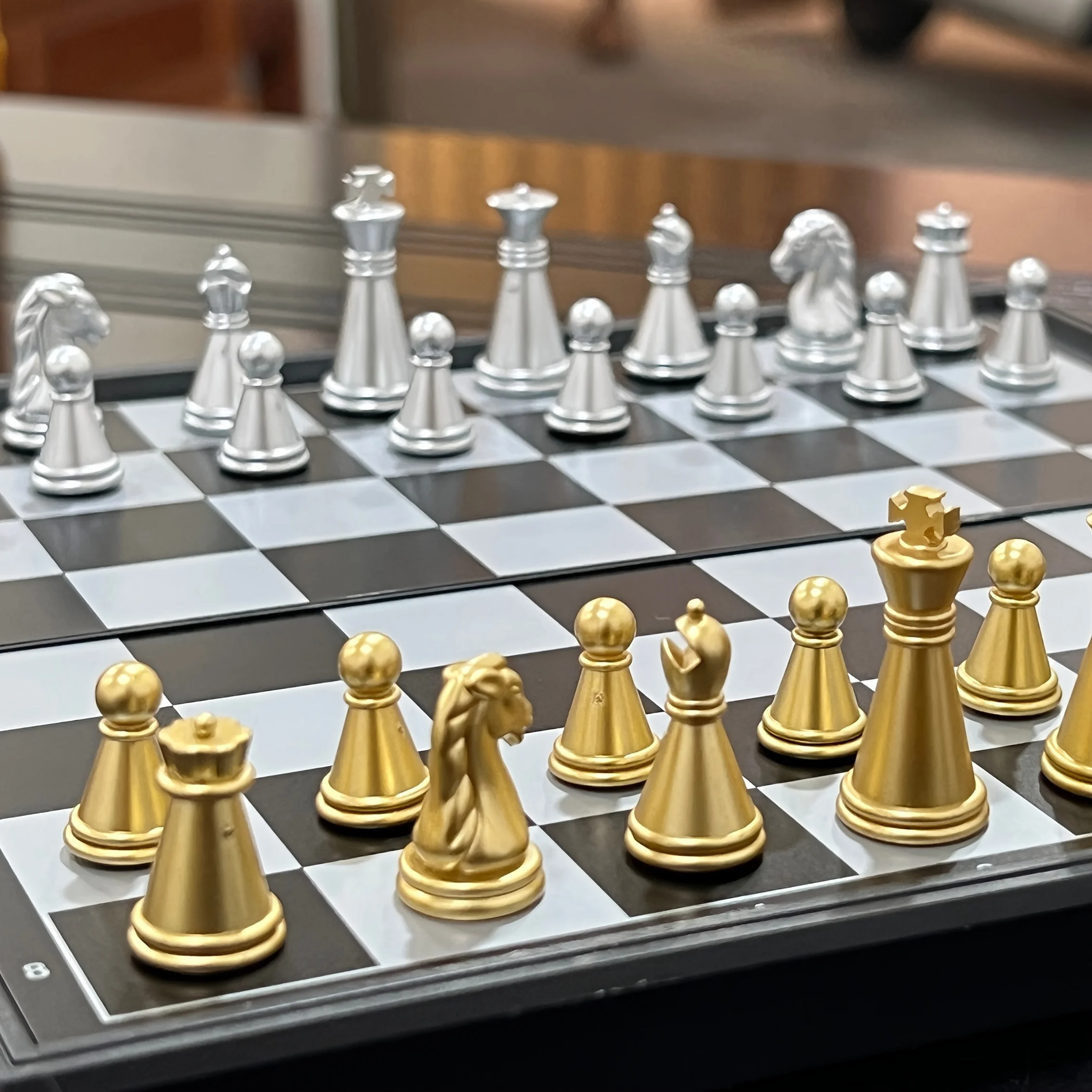 Luxury Golden And Silver Chess Pieces for High-End Chess Games, Perfect for Adult Outdoor Parties, Family Gatherings