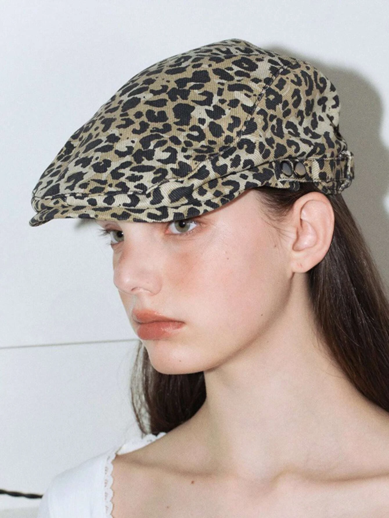 Retro Spicy Girl Leopard Pattern Forward Hat Female Y2K Fashion Personality Beret Versatile Casual Painter Hat Trend