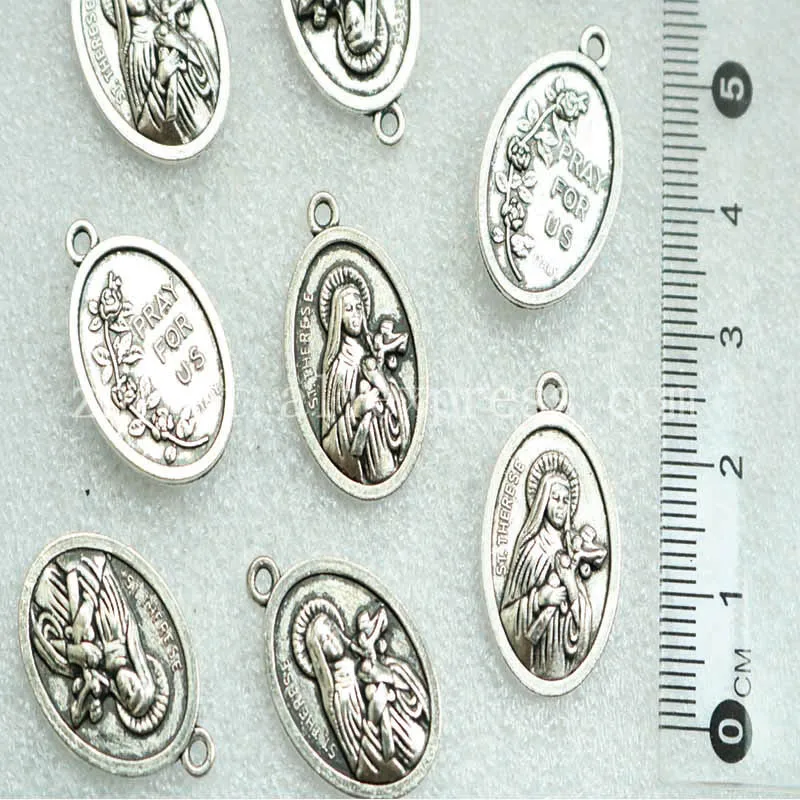 10 Pieces / Religious Antique Silver Medallion St Christopher Traveller's Patronus Small Accessory Jewelry