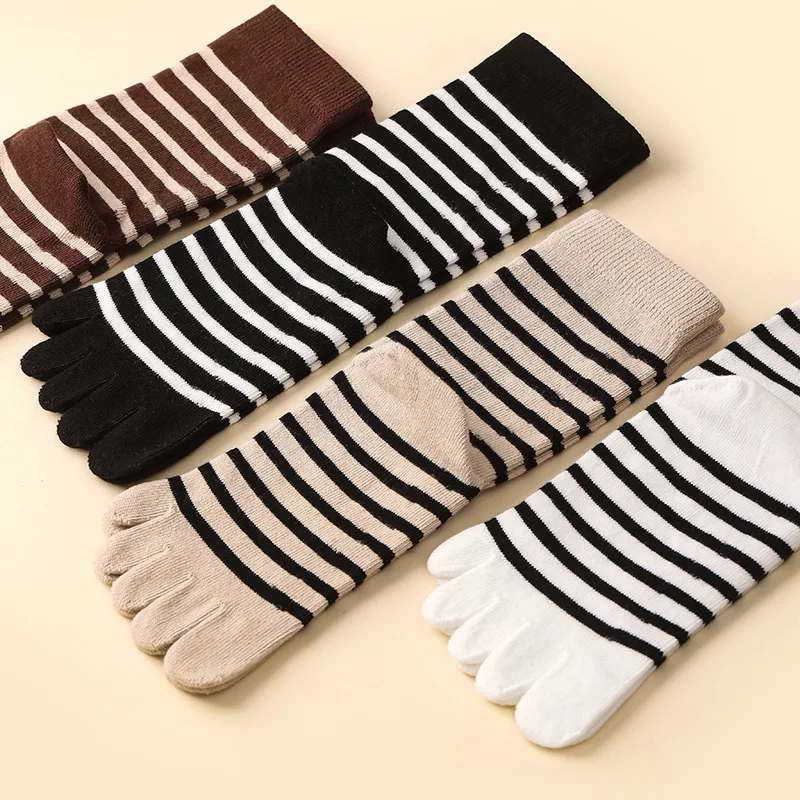 2025 New 5 Fingers Socks for Women Ladies Girls Cotton Sweat Absorbing Warm Sock Harajuku Fashion Striped Crew Socks with Toes