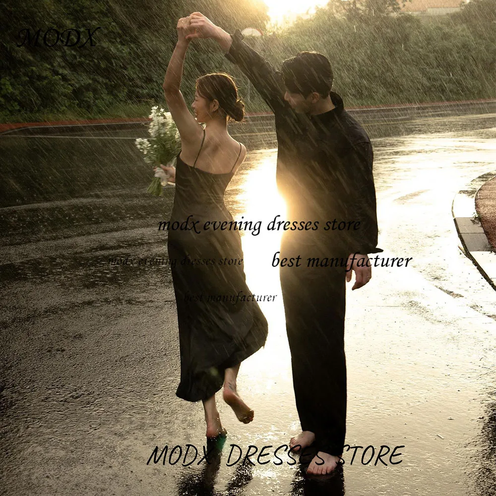 

MODX Simple Black Satin Korean Wedding Dress Sexy Sleeveless Backless V-Neck Dress Wedding Vacation Snapshot 웨딩드레스