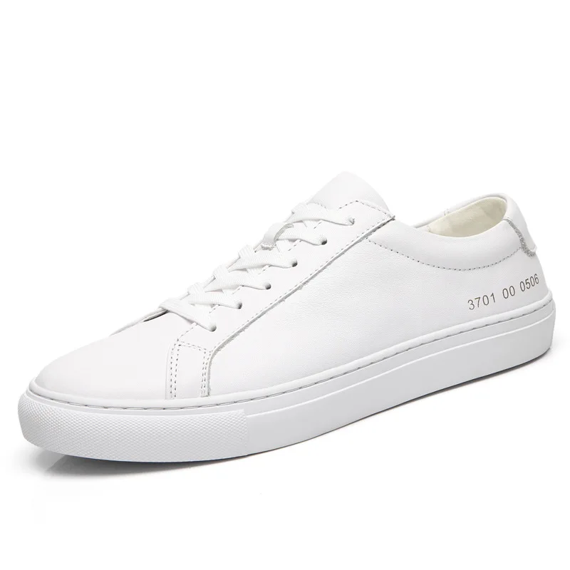 Europe Designer New Shoes for Men Genuine Leather Casual Shoes White Flat Skateboard Shoes Street Cow Leather Lace-up Sneaker