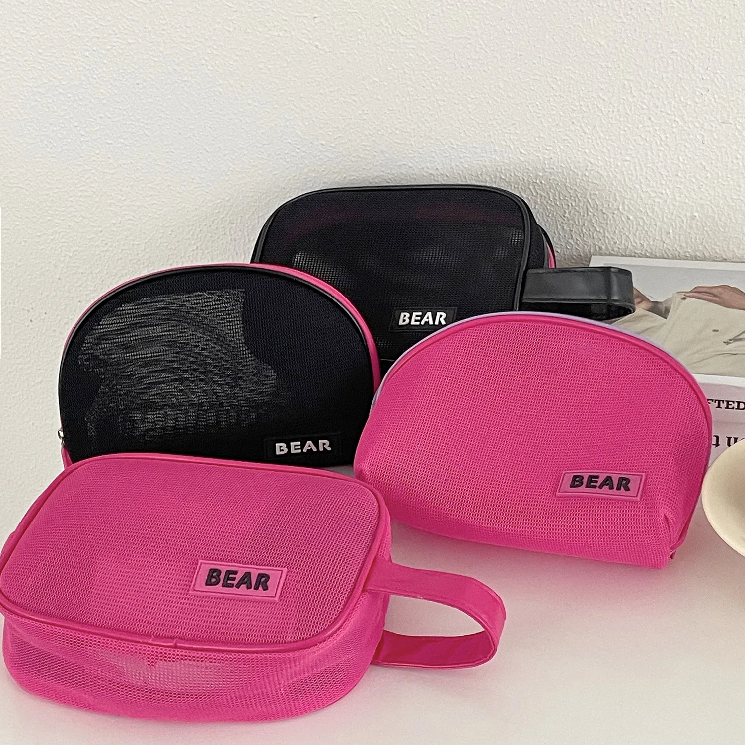 YT Color-Block Mesh Handbag for Travel, Portable Large-Capacity Toiletry Bag, Mesh Storage Bag with High Aesthetic Value