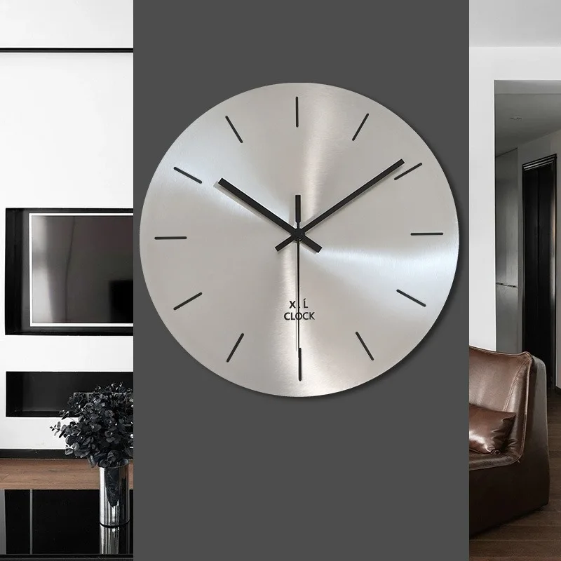 Metal Wall Clocks Modern Minimalist Circular Hanging Clock Living Room Silver Hollow Decor Clock Luxury Elegant Design Clocks