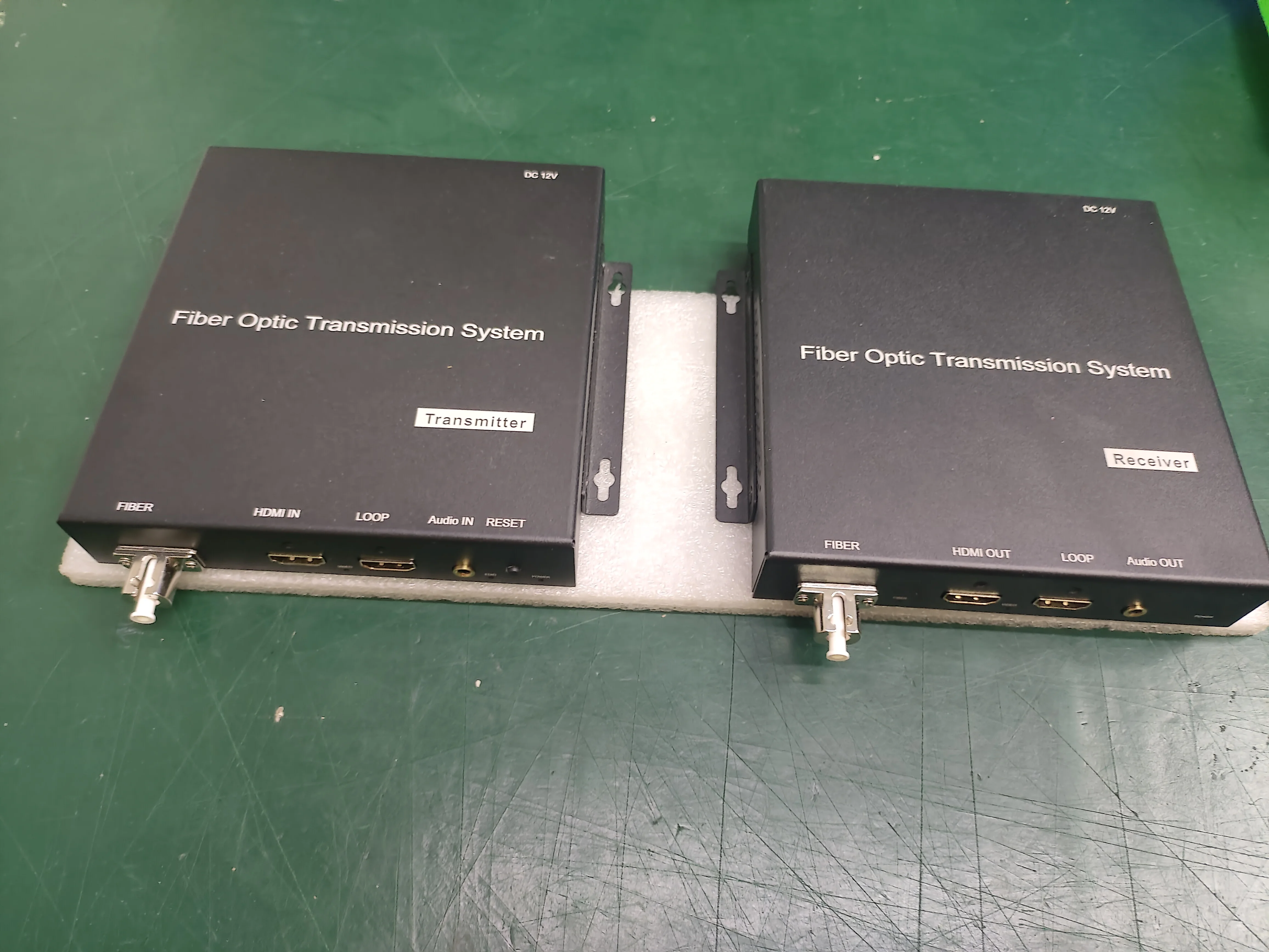 

10KM LC Live TV Broadcasting 40G Rate 1 Channel Forward 4K60Hz HD-MI Video in Audio Fiber Optic Converter Extender