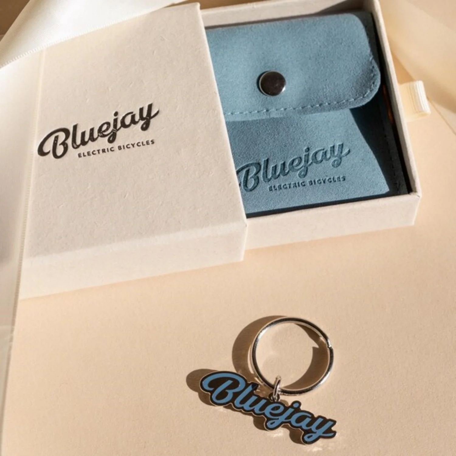 

Картонная коробка с мешочком для ювелирных изделий из микрофибры, подарочный ящик для упаковки, индивидуальный логотип, свадьба, день рождения, душ, 20 шт.