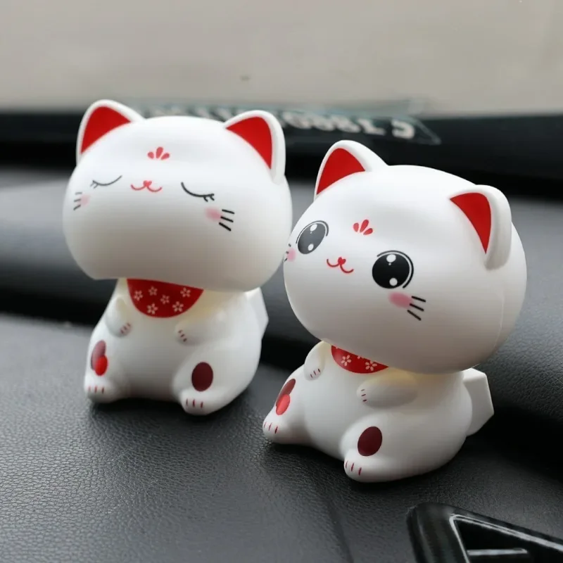 Solar Lucky Cat Car Ornaments Car Dashboard Center Console Cute Fortune Cat Nodding Ornament Car Interior Decoration Accessories
