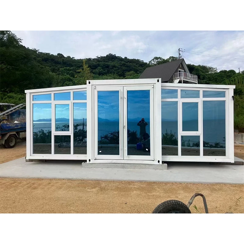 Expandable Modular Container Hotel Double Wing Folding Design Space Saving Expandable Container Villa with Bathroom Customized