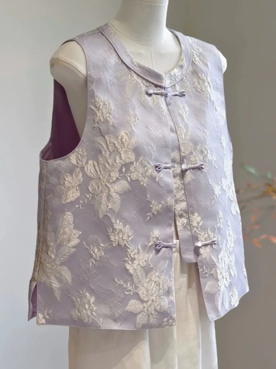 

Young Style Chinese New round Neck Vest Outerwear Women's Clothing White Highlighting Two-Piece Set Spring Season Fashion