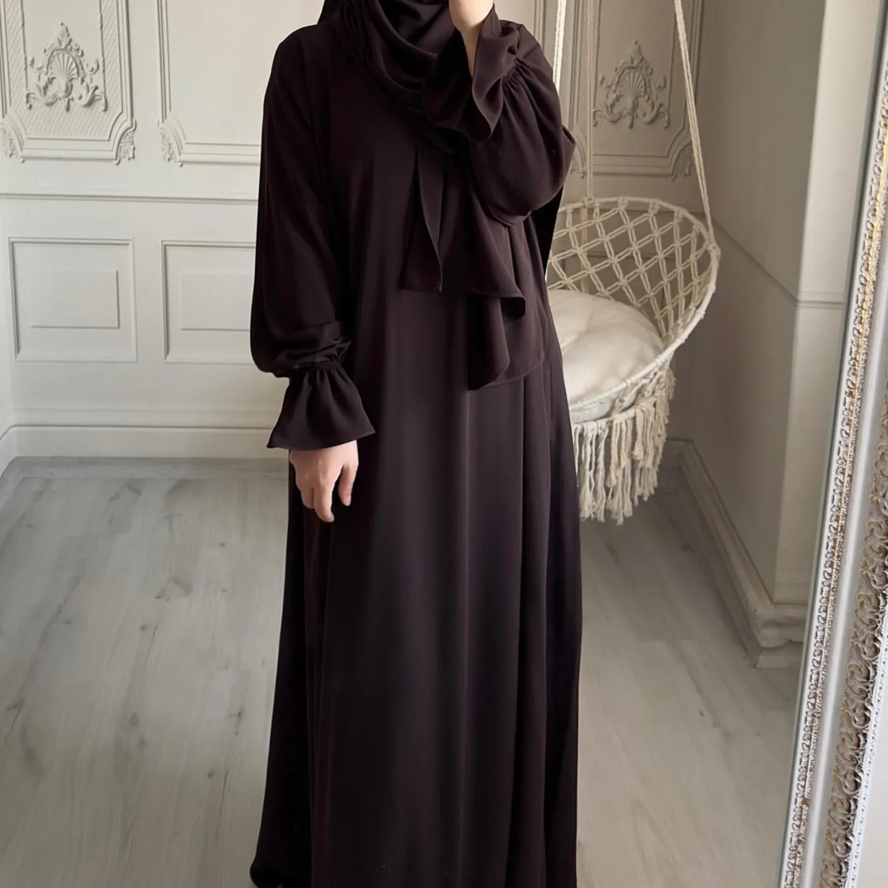 Eid เสื้อผ้าอิสลามผู้หญิงมุสลิม Ramadan One Piece ชุดที่แนบมา Hijab Hooded Abaya ดูไบ Jilbab ทรัมเป็ตแขน