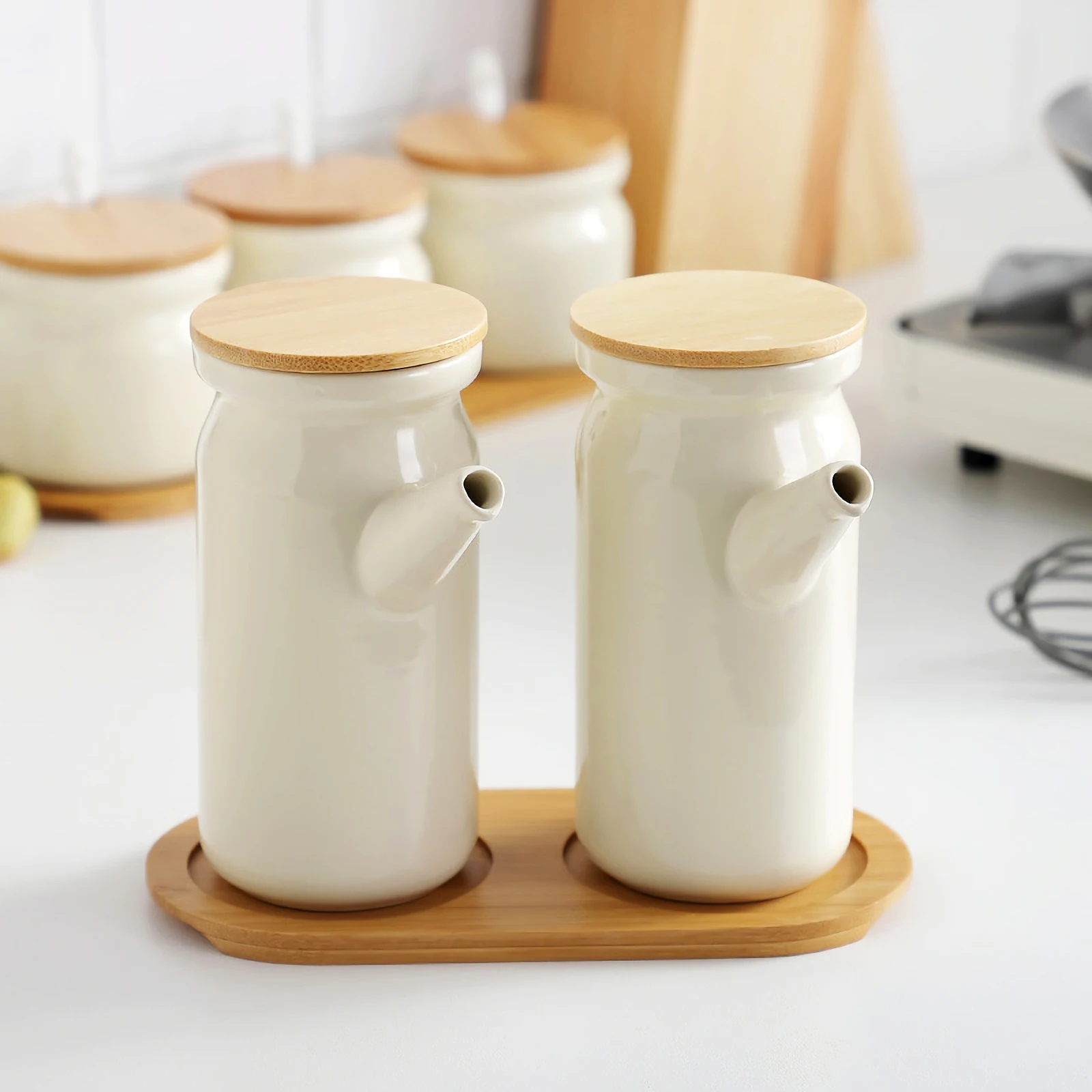 

Oil Dispenser Bottle Ceramic Vinegar Kettle With Lid Condiment Container Olive Oil Kettle Kitchen Gadget For Home Restaurant Use