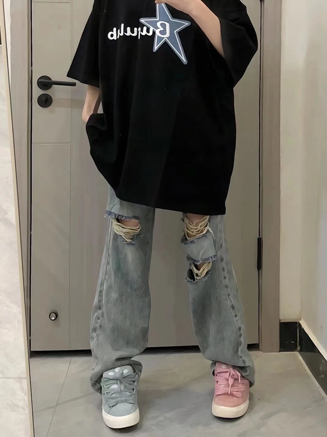 

Американские джинсы-брюки женские весна-лето, новые, свободные, прямые, с высокой талией, с эффектом похудения, с дизайном с дырками, длинные