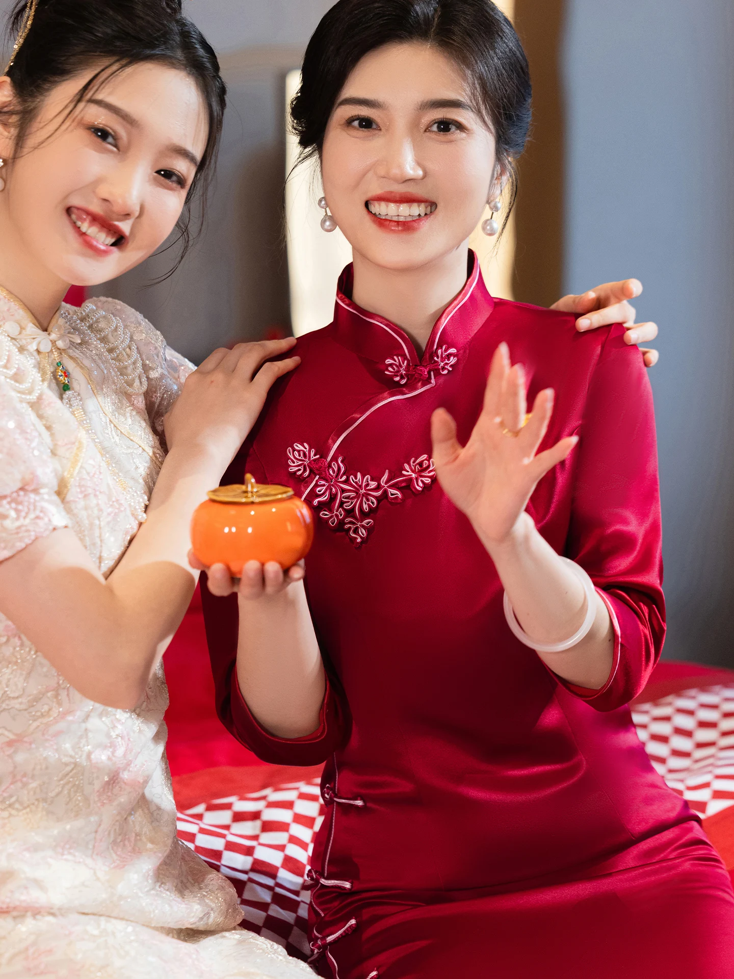 

Ele Red Wedding Dr Acetate Chinese Sle Long Qipao с высоким разрезом, дышащий Seven Sve для свадебного банкета