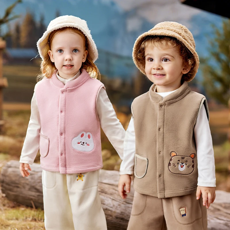 

OUYUN Thickened Warm Fleece Vest for Boys Cute Skin-friendly Autumn Winter Outerwear Protective New Arrival