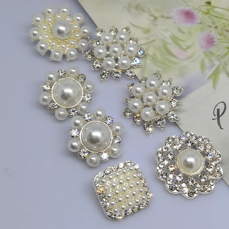 Luxury Silver Pearl Fashion Decor Buttons Of Clothing Flower Round Square Rhinestone High Quality Button For Women Dress Sewing