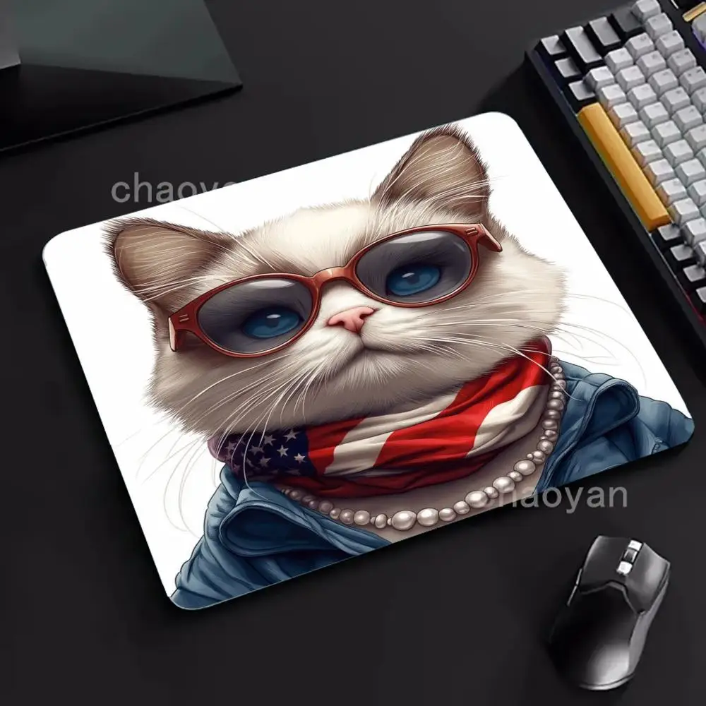 

Cut cat Mouse Pad Large Computer Office Game Table Mats small Rubber Anti-slip Gaming Keyboard esk Pads
