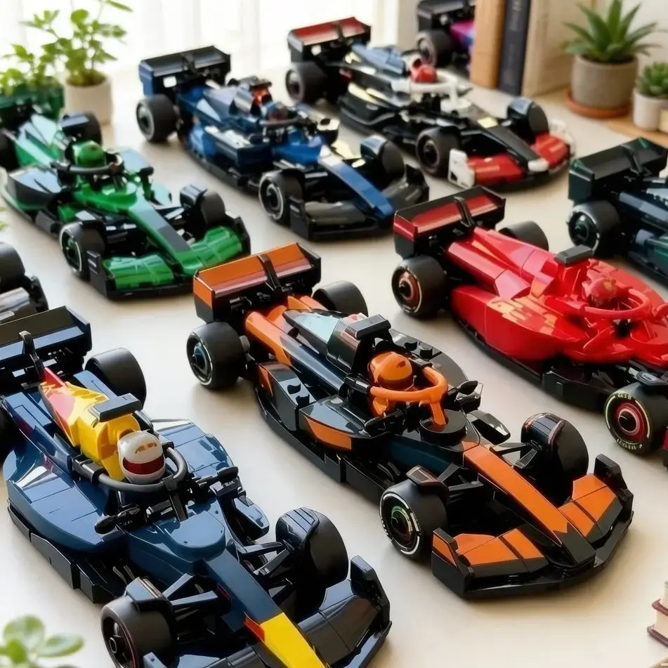 

2026 New Model 77242-77251 (2601PCS) Sports Car Building Block Toys for Boys' Christmas and Halloween Birthday Gifts