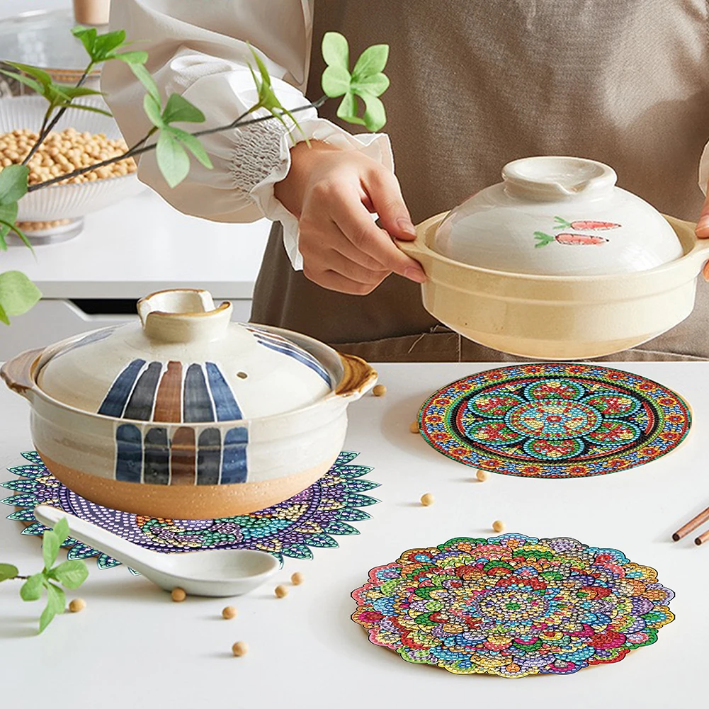 4PCS Kitchen Dish Mat Graceful Butterfly Wooden Eco-Friendly Placemat Phoenix Hummingbird Diamond Painted Placemat Tableware Mat