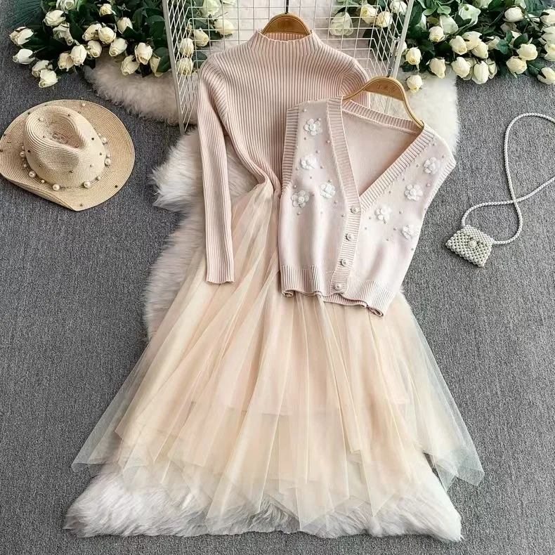 

Осенний повседневный женский костюм с юбкой, модный однотонный милый вязаный жилет с маленьким цветком + элегантный сетчатый костюм-платье