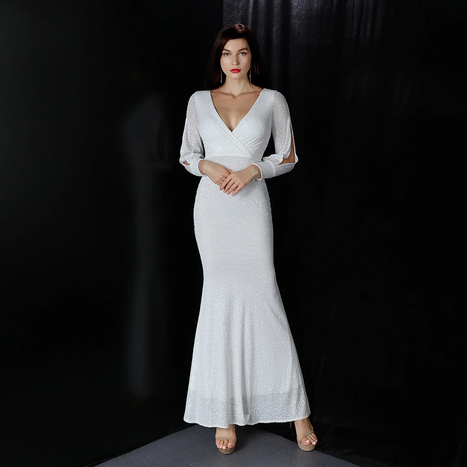 

New Banquet Temperament Elegant Long-sleeved Sequined Aura Queen Fishtail Skirt Evening Dress White Dress Evening Dress