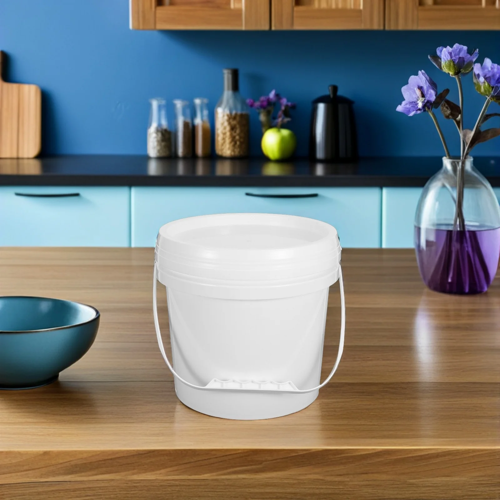 

4pcs Large Capacity Food Storage Bucket Airtight Seal Lid Milk Jam Ice Cream Container Portable Handle White Plastic Kitchen